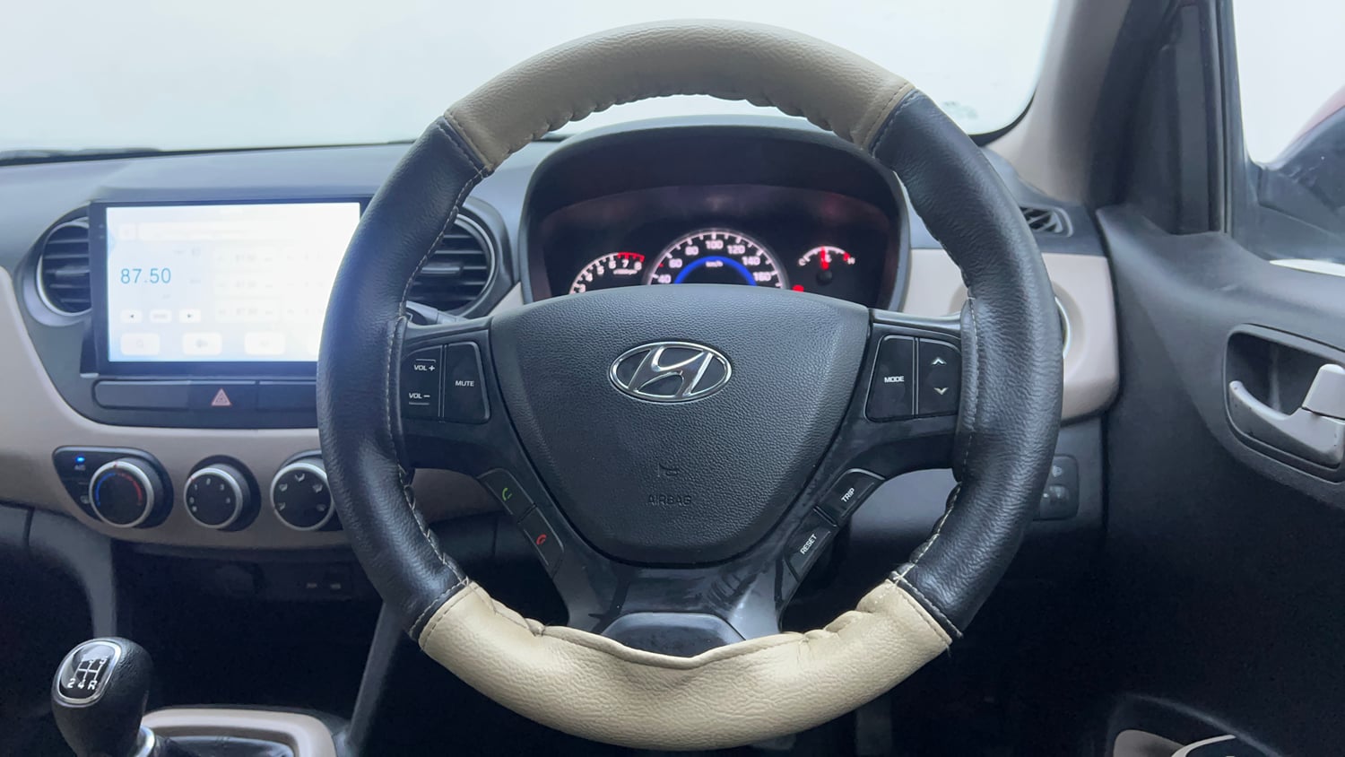 Used 2015 Hyundai Grand i10 Asta 1.2 Kappa VTVT Petrol Manual interior STEERING VIEW