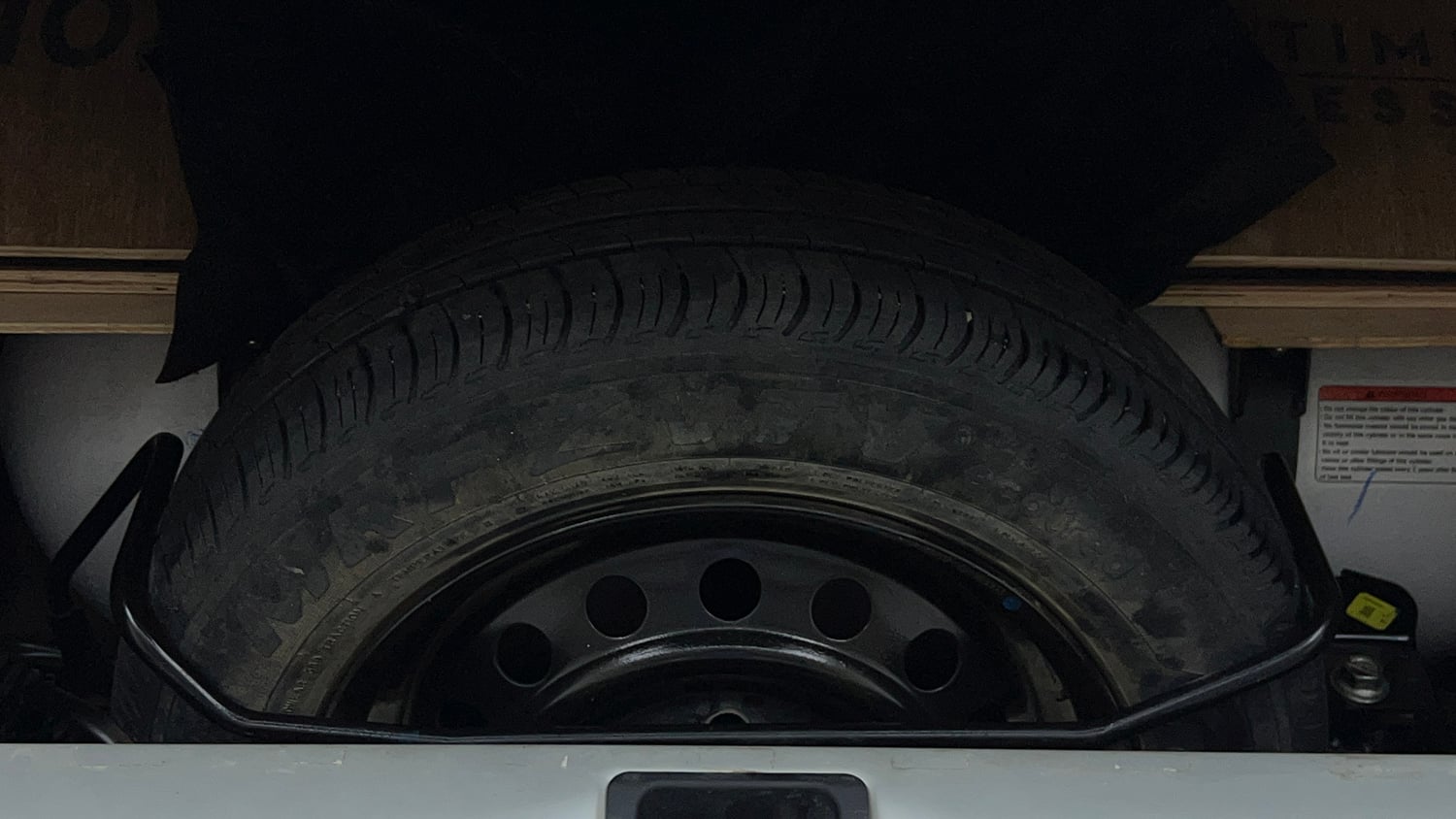 Used 2024 Maruti Suzuki Wagon R VXI 1.0 CNG Cng Manual tyres SPARE TYRE VIEW
