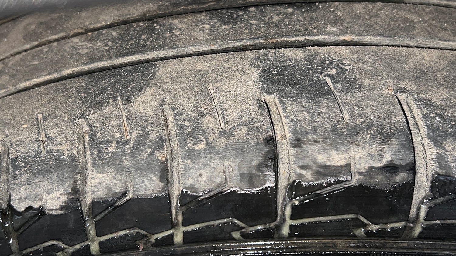 Used 2020 Kia Seltos HTX Plus 1.5 Diesel Diesel Manual tyres LEFT REAR TYRE TREAD VIEW