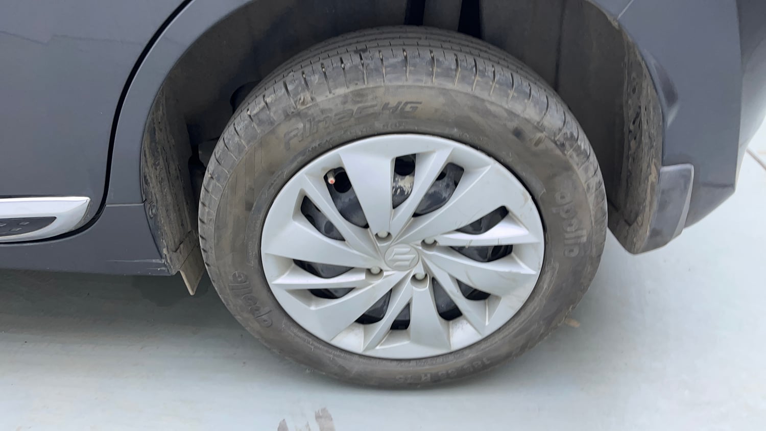 Used 2024 Maruti Suzuki Baleno Delta MT Petrol Manual tyres LEFT REAR TYRE RIM VIEW