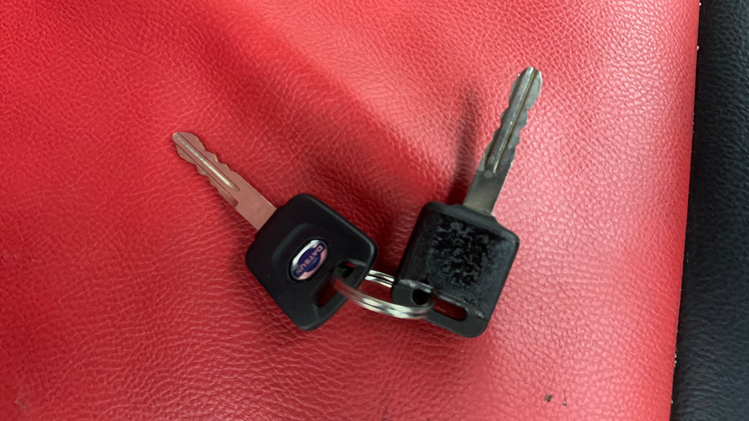 Used 2016 Datsun GO T Petrol Manual extra CAR KEY VIEW