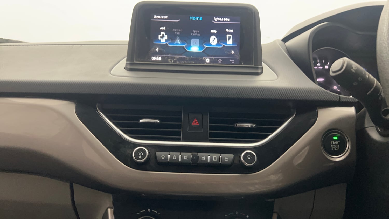 Used 2019 Tata Nexon XZA Plus Petrol Dual Tone Petrol Automatic top_features Integrated (in-dash) music system