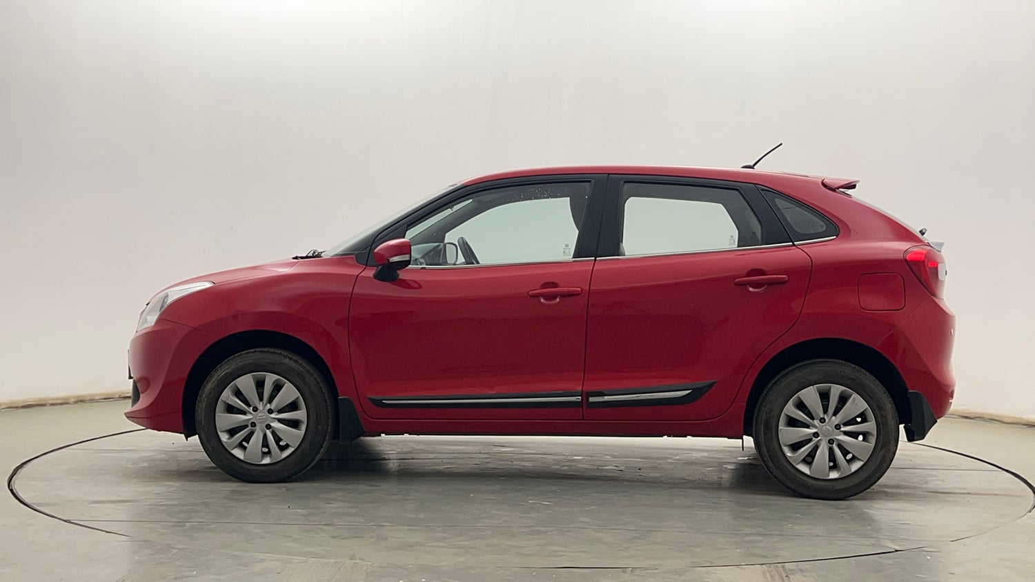 Used 2018 Maruti Suzuki Baleno Delta 1.2 Petrol Manual exterior LEFT SIDE VIEW