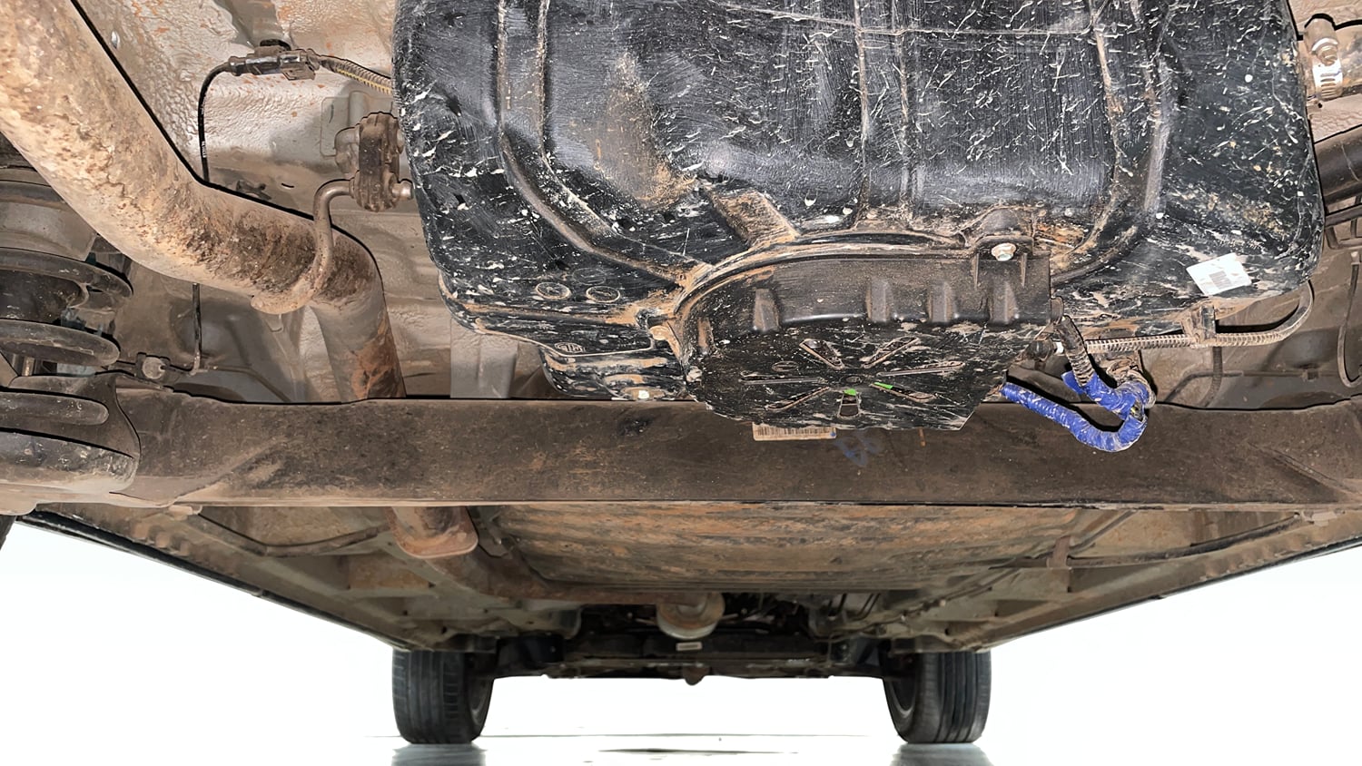 Used 2024 MG Motors Hector Sharp 2.0 Diesel Turbo MT Diesel Manual extra REAR UNDERBODY VIEW (TAKEN FROM REAR)