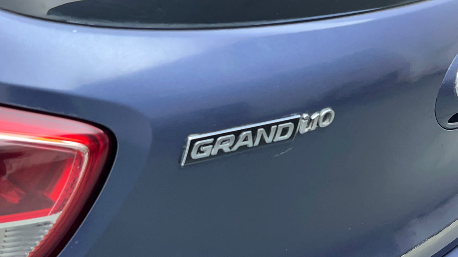 Used 2017 Hyundai Grand i10 Magna 1.2 Kappa VTVT Petrol Manual dents MINOR SCRATCH