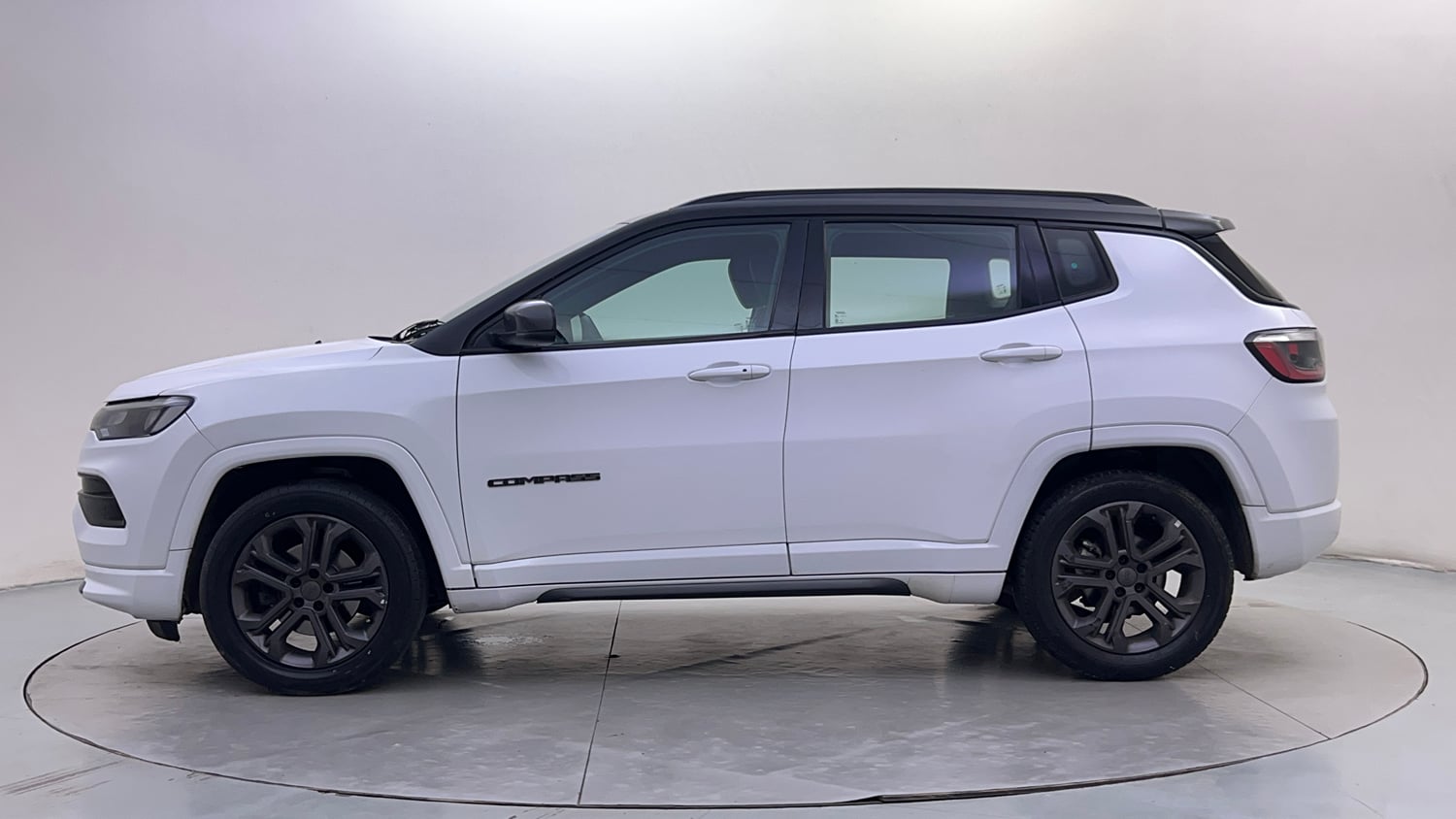 Used 2022 Jeep Compass 5th Anniversary Edition 1.4 Petrol DCT Petrol Automatic exterior LEFT SIDE VIEW