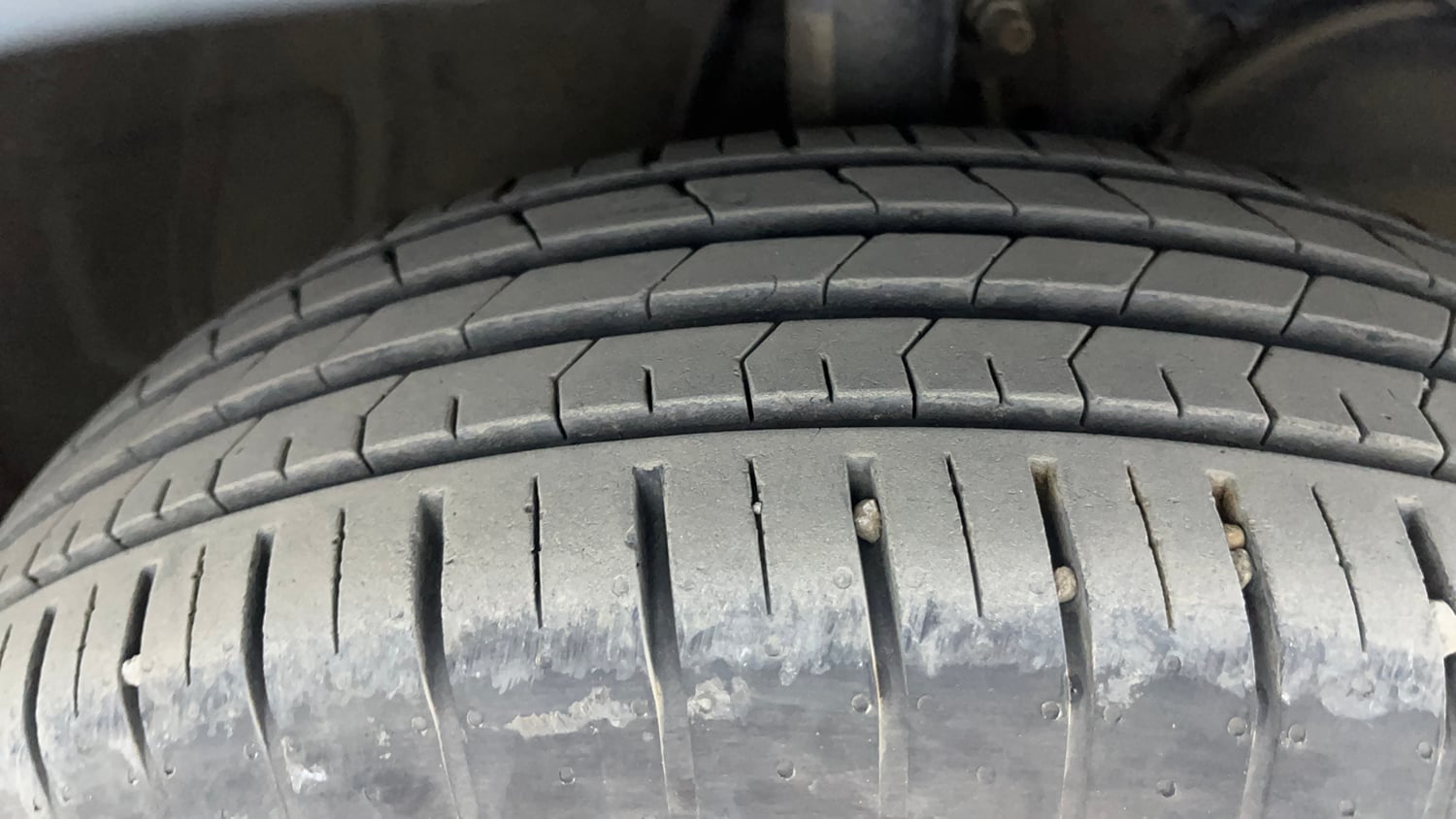 Used 2024 Maruti Suzuki Baleno Delta MT Petrol Manual tyres RIGHT FRONT TYRE TREAD VIEW
