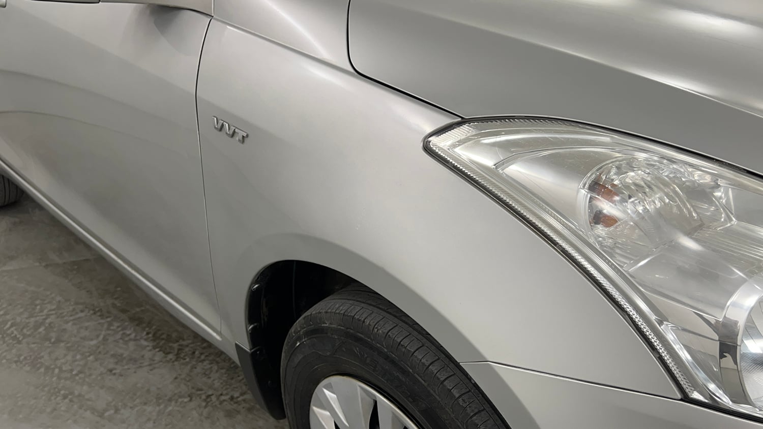 Used 2013 Maruti Suzuki Swift VXi Petrol Manual dents MINOR DENT
