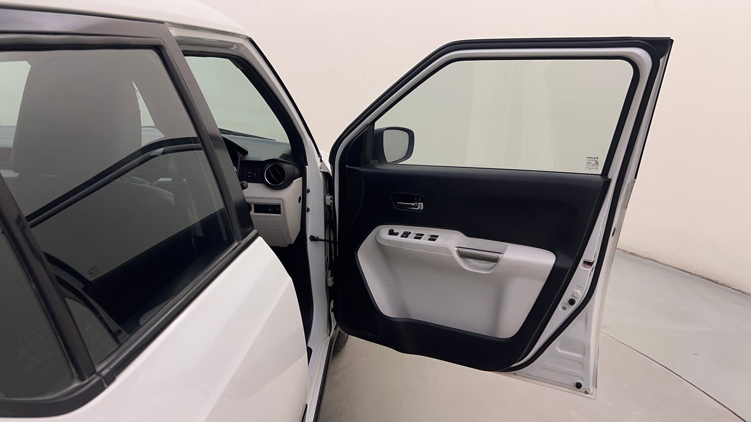 Used 2018 Maruti Suzuki Ignis Alpha 1.2 AMT Petrol Automatic interior RIGHT FRONT DOOR OPEN VIEW