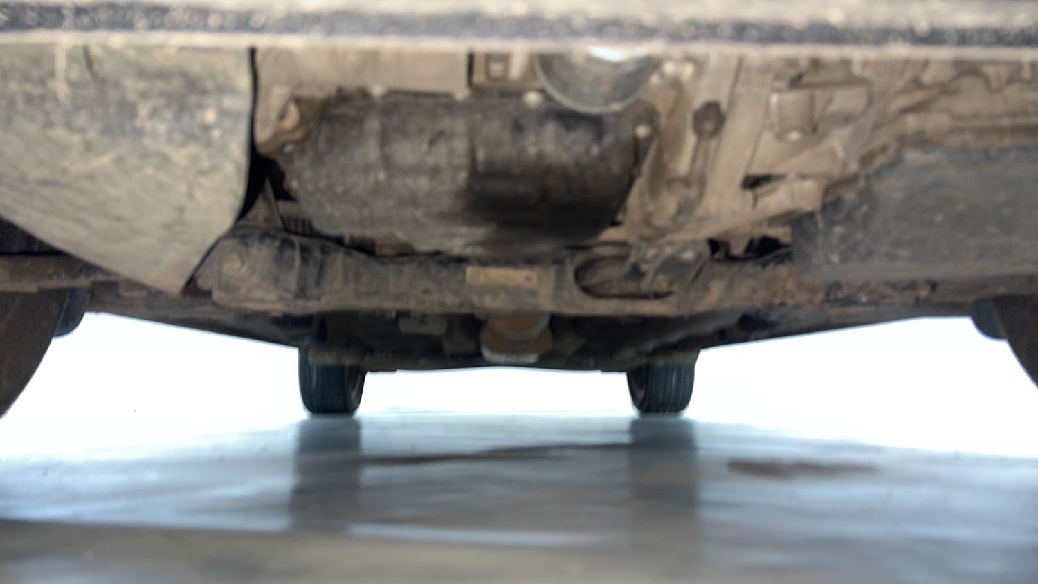 Used 2023 Skoda Slavia Style 1.0L TSI AT Petrol Automatic extra FRONT LEFT UNDERBODY VIEW