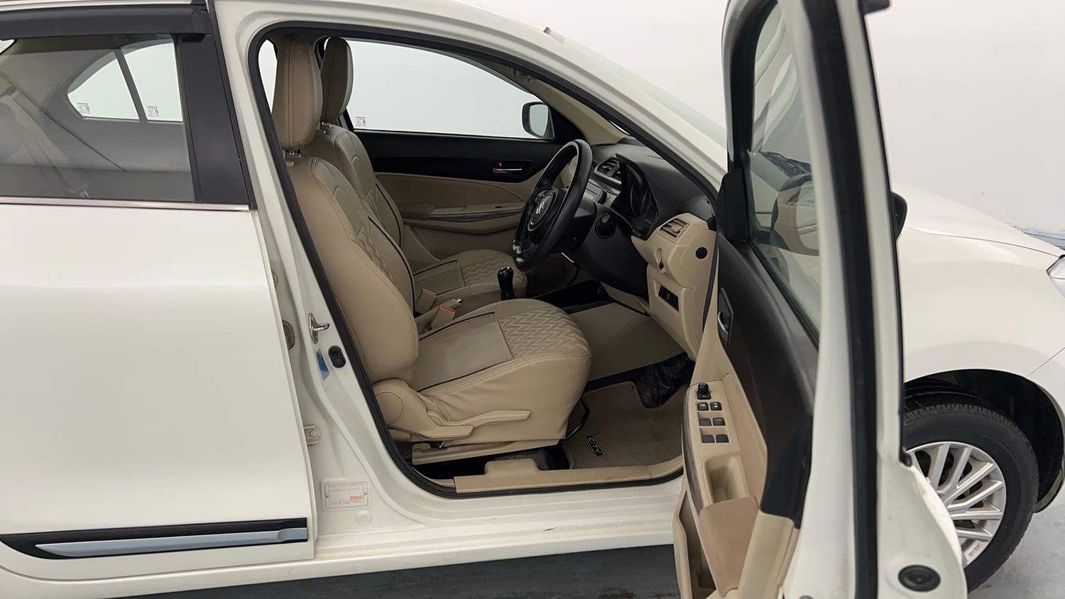 Used 2020 Maruti Suzuki Dzire ZXi Petrol Manual interior RIGHT SIDE FRONT DOOR CABIN VIEW