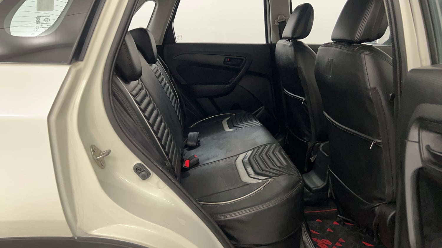 Used 2020 maruti-suzuki Vitara Brezza VXi Petrol Manual interior RIGHT SIDE REAR DOOR CABIN VIEW