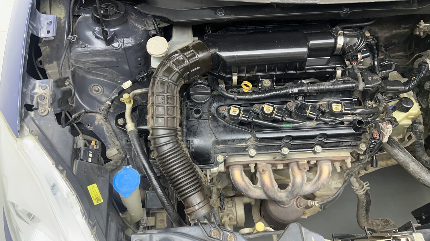 Used 2017 Maruti Suzuki Dzire ZXi AMT Petrol Automatic engine ENGINE RIGHT SIDE VIEW