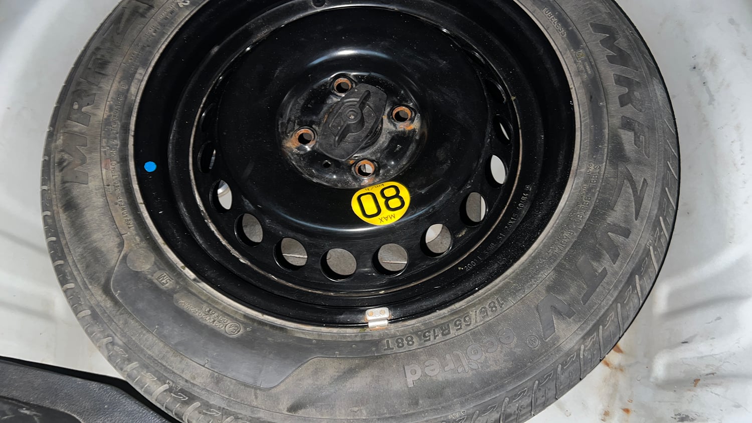 Used 2020 Maruti Suzuki Baleno Zeta Petrol Manual tyres SPARE TYRE VIEW