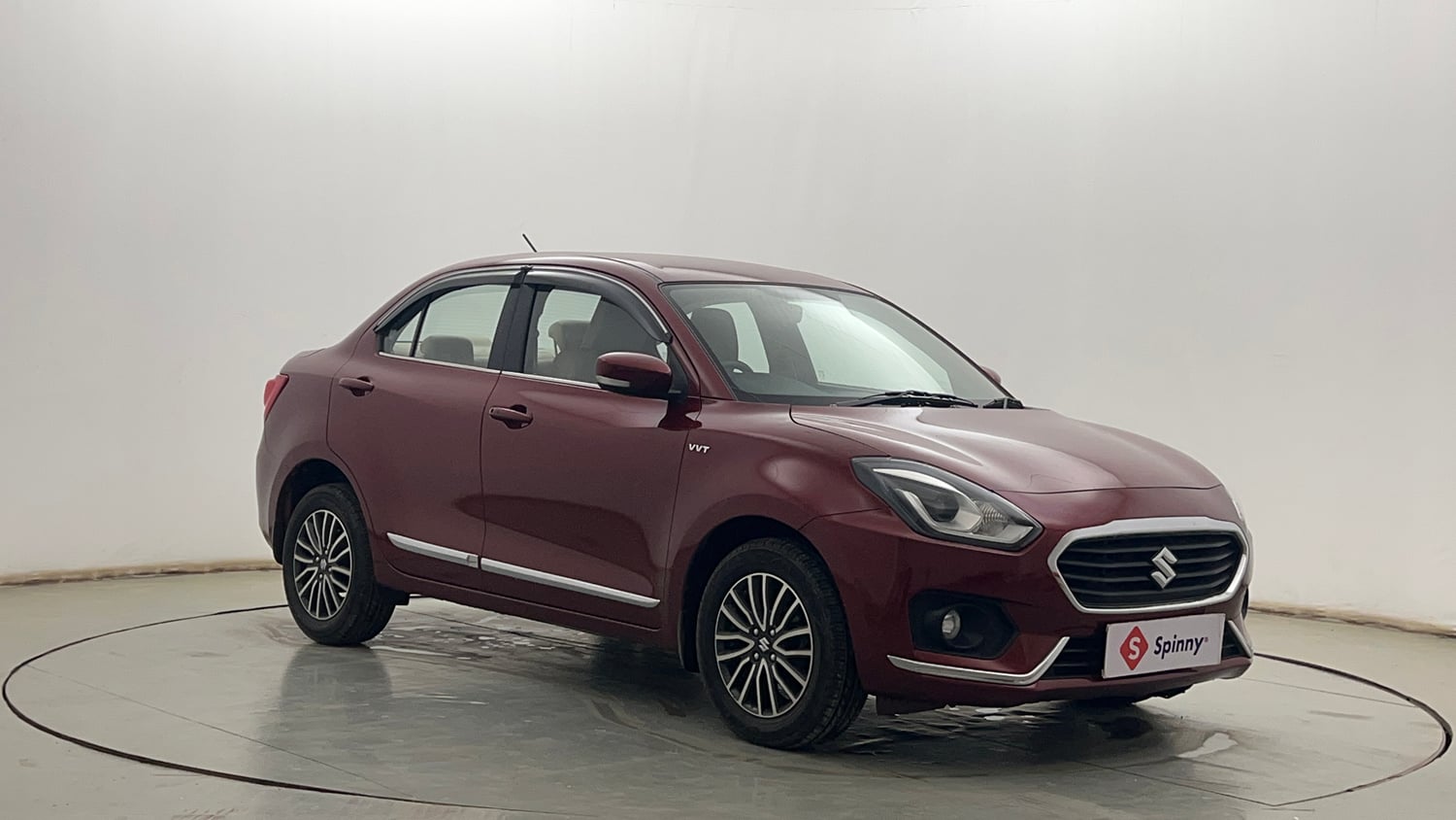 Used 2018 Maruti Suzuki Dzire ZXi Plus AMT Petrol Automatic exterior RIGHT FRONT CORNER VIEW
