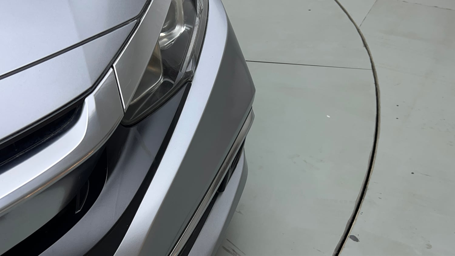 Used 2019 Honda Civic V CVT Petrol Petrol Automatic dents MINOR SCRATCH