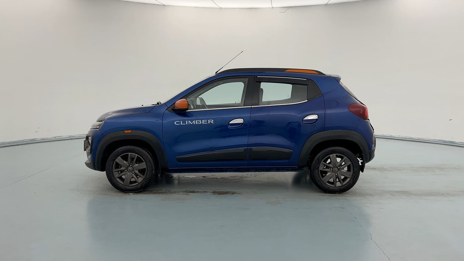 Used 2022 Renault Kwid CLIMBER 1.0 (O) Petrol Manual exterior LEFT SIDE VIEW