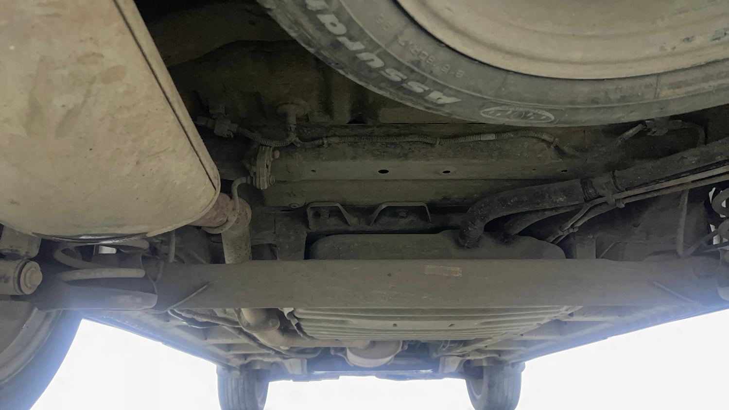 Used 2021 MG Motors Hector Plus Sharp 1.5 Petrol Turbo CVT 6-STR Petrol Automatic extra REAR UNDERBODY VIEW (TAKEN FROM REAR)