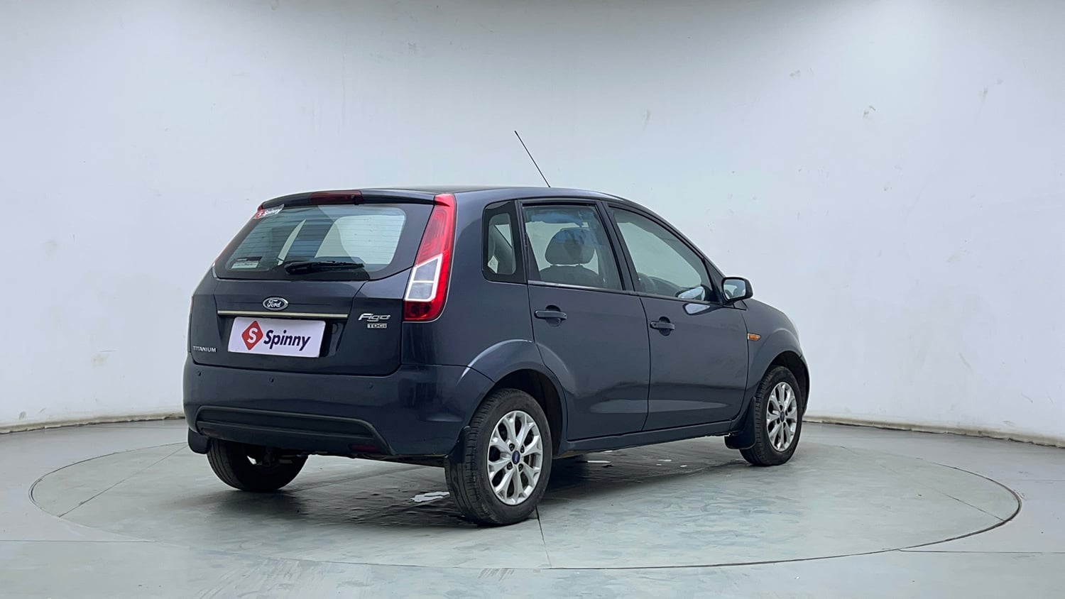 Used 2014 Ford Figo Duratorq Diesel Titanium 1.4 Diesel Manual exterior RIGHT REAR CORNER VIEW