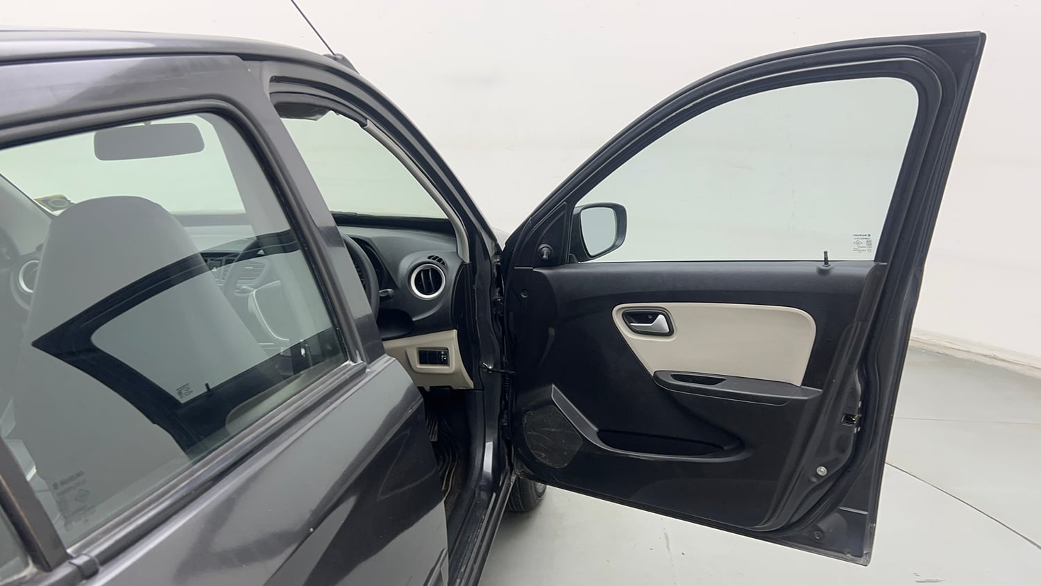 Used 2020 Maruti Suzuki Alto 800 VXi Petrol Manual interior RIGHT FRONT DOOR OPEN VIEW