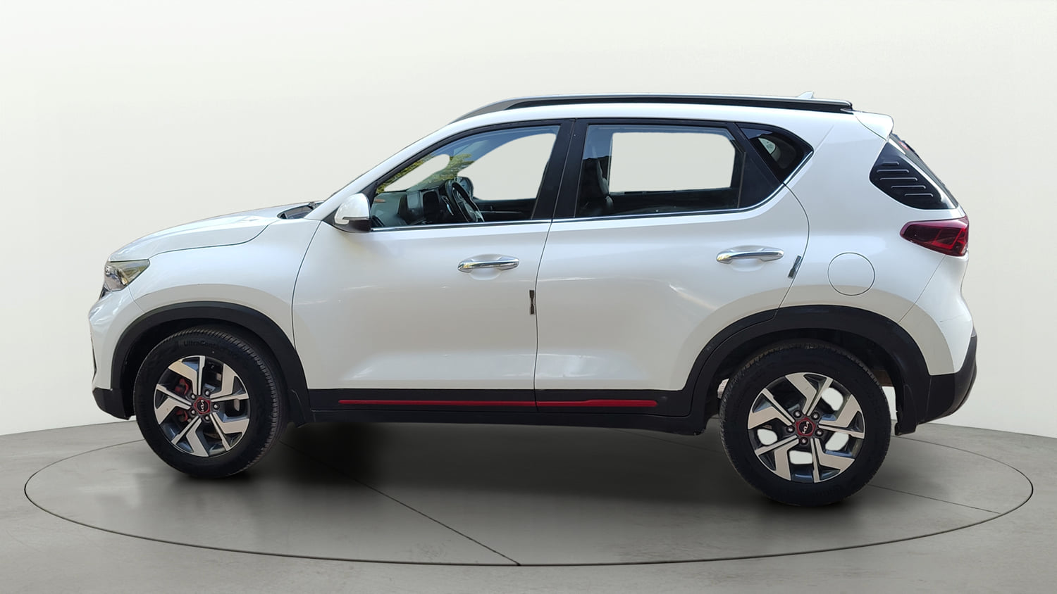 Used 2021 Kia Sonet GTX Plus 1.5 AT Diesel Automatic exterior RIGHT SIDE VIEW