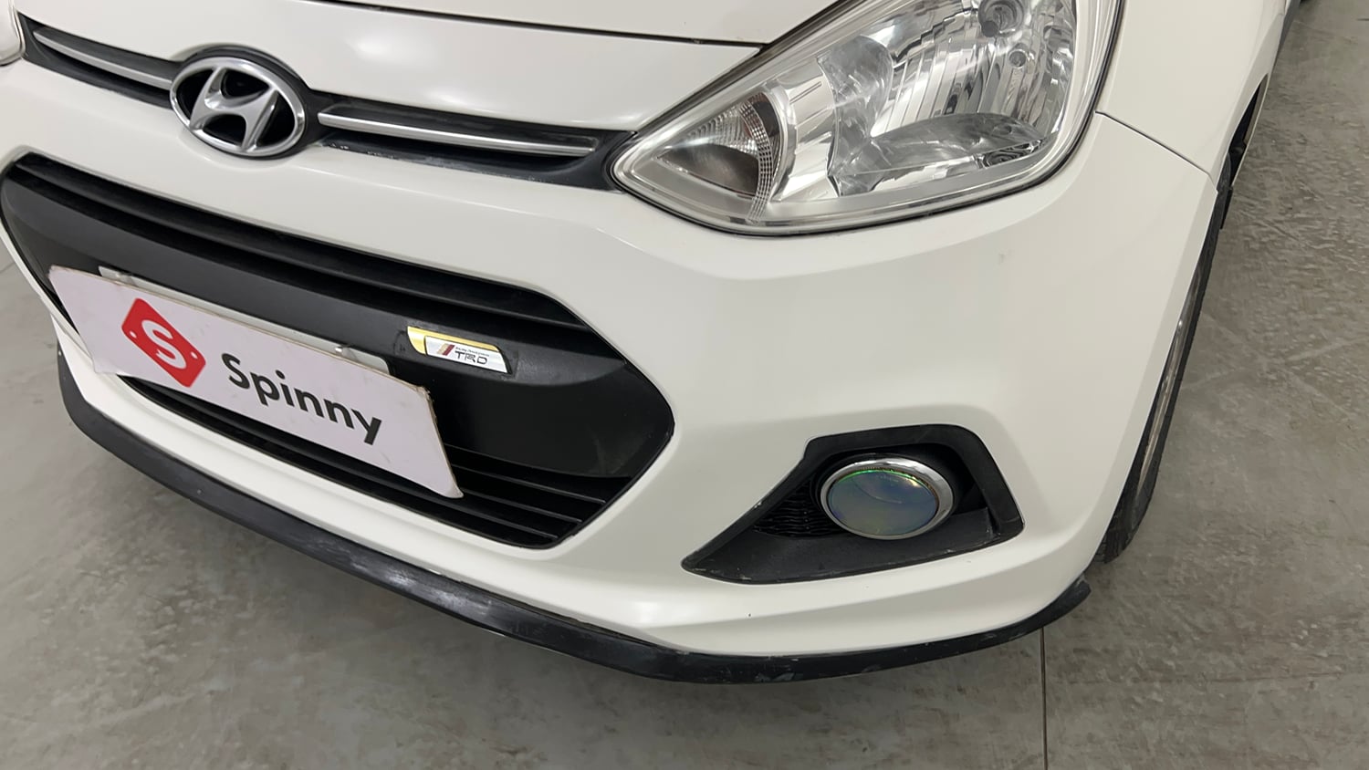 Used 2015 Hyundai Grand i10 Asta 1.2 Kappa VTVT Petrol Manual dents MINOR SCRATCH