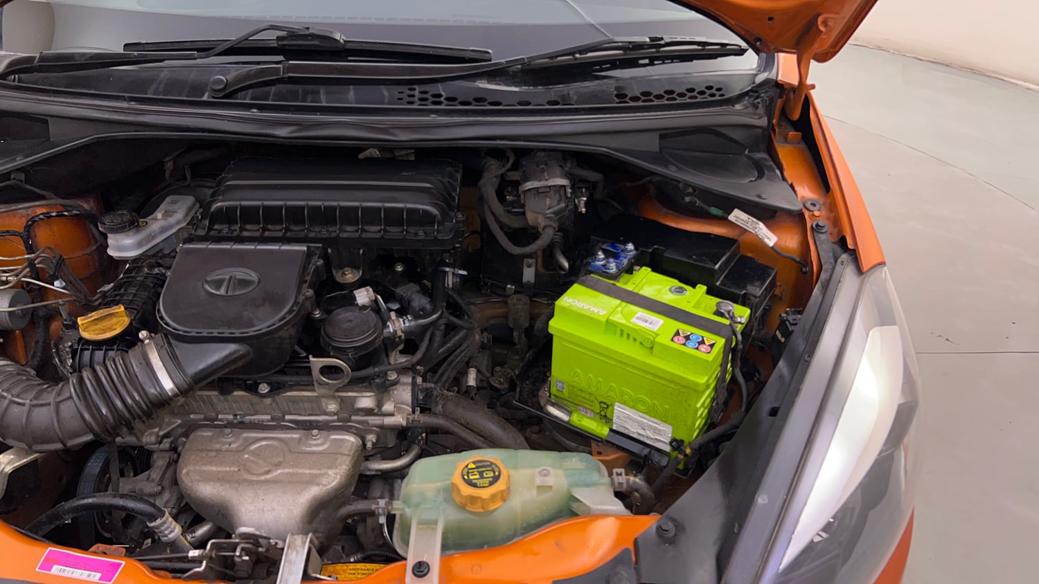 Used 2019 Tata Tiago Revotron XZ Plus Petrol Manual engine ENGINE LEFT SIDE HINGE & APRON VIEW