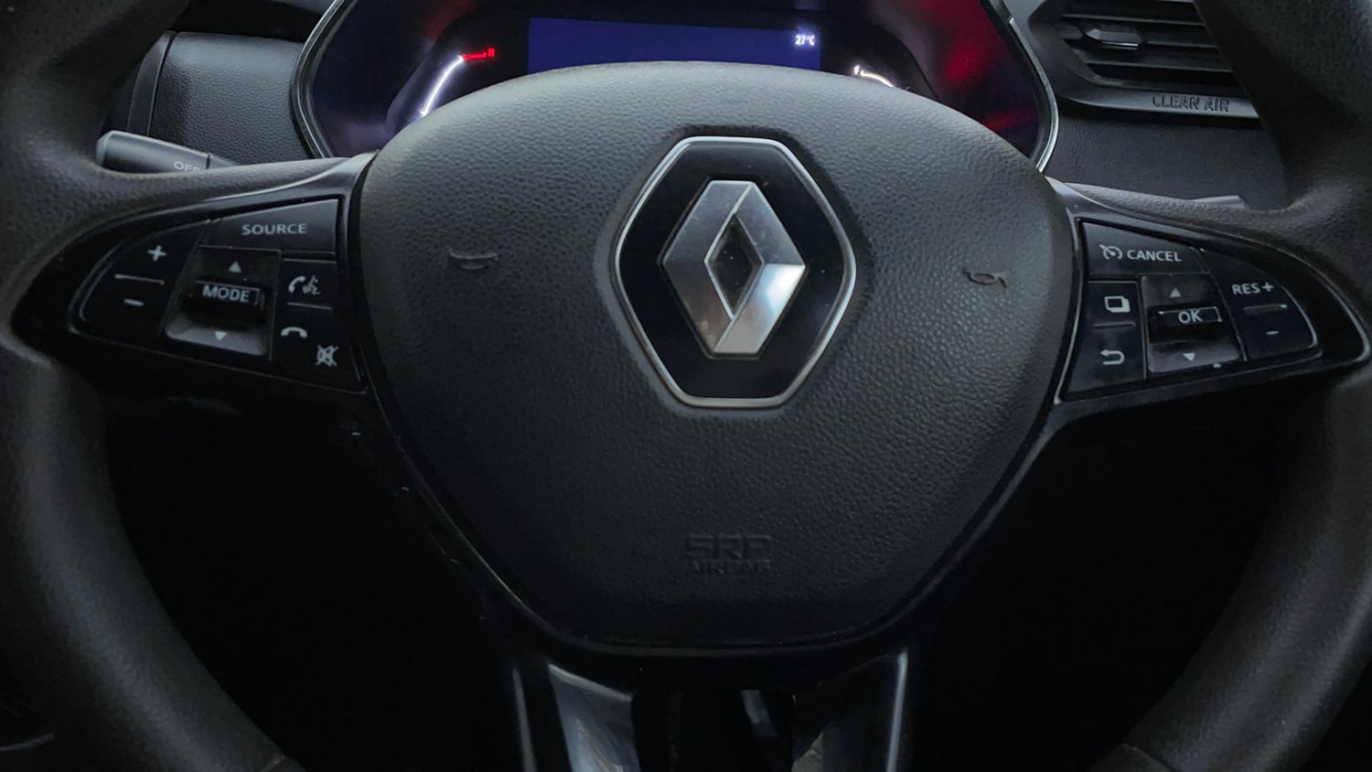 Used 2022 Renault Kiger RXZ 1.0 Turbo MT Dual Tone Petrol Manual top_features Airbags