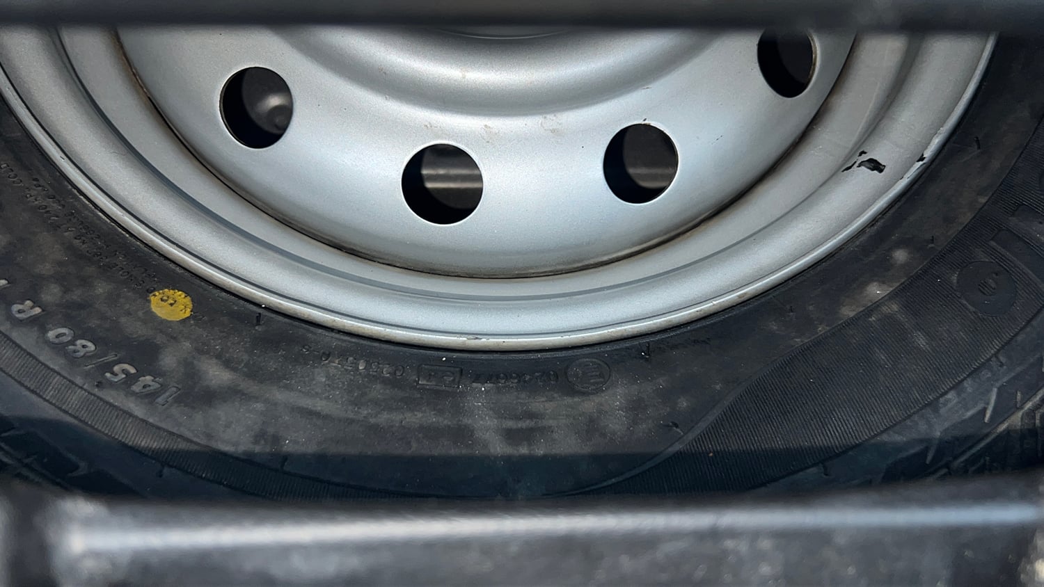 Used 2019 Maruti Suzuki Wagon R LXI CNG Cng Manual tyres SPARE TYRE VIEW