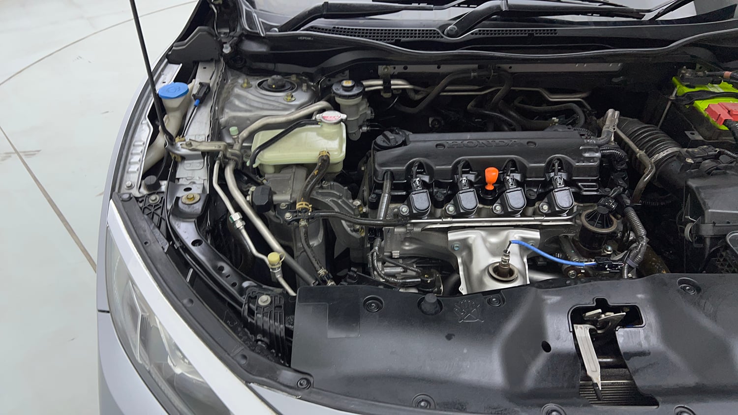 Used 2019 Honda Civic V CVT Petrol Petrol Automatic engine ENGINE RIGHT SIDE VIEW