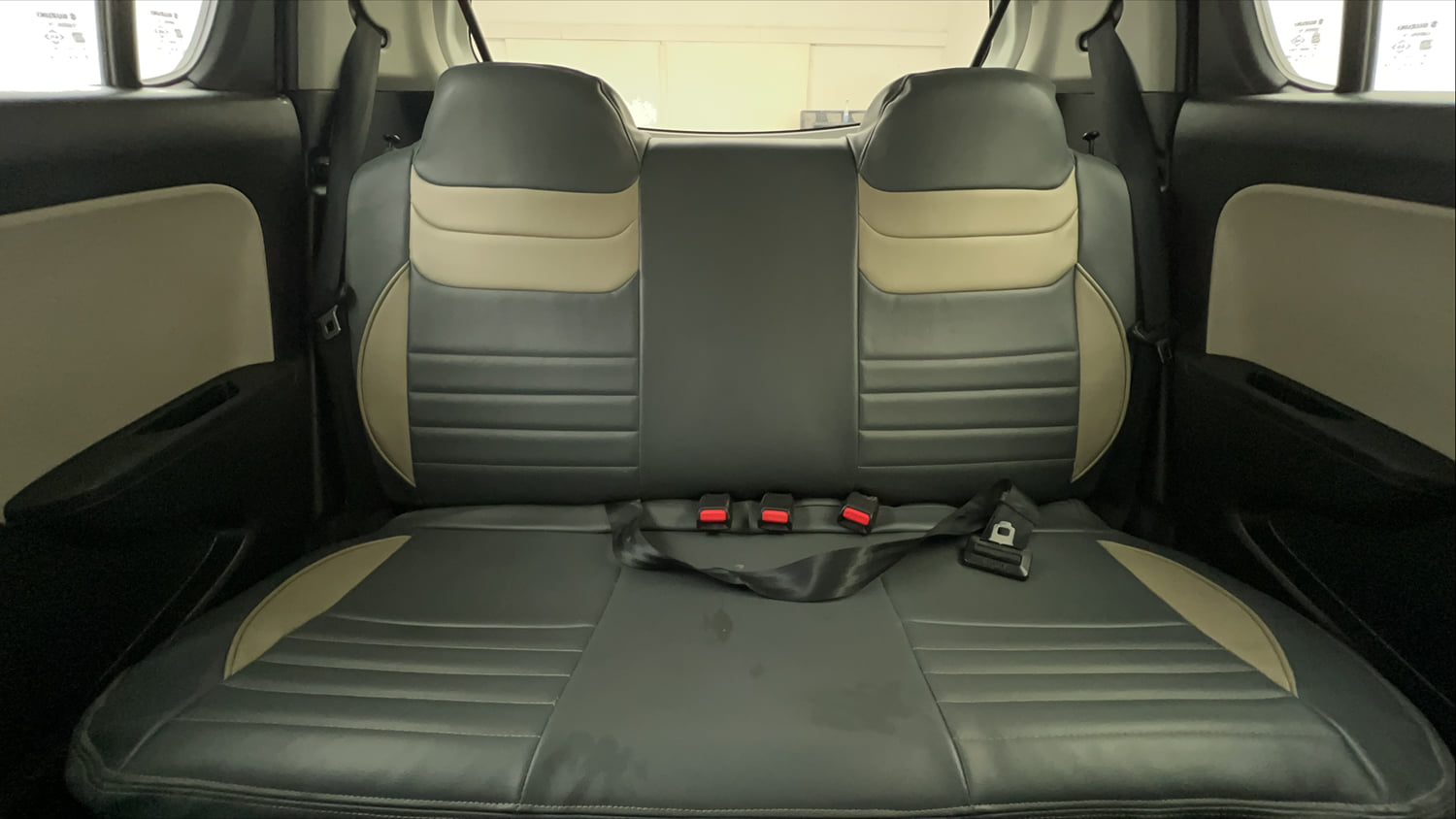 Used 2019 Maruti Suzuki Alto 800 LXi Petrol Manual interior REAR SEAT CONDITION VIEW