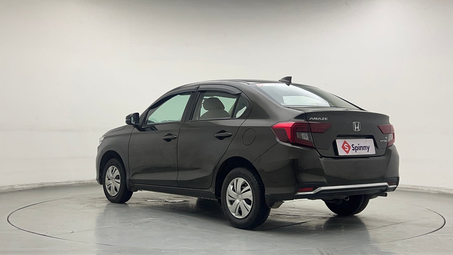 Used 2022 Honda Amaze S MT 1.2 Petrol Petrol Manual exterior LEFT REAR CORNER VIEW