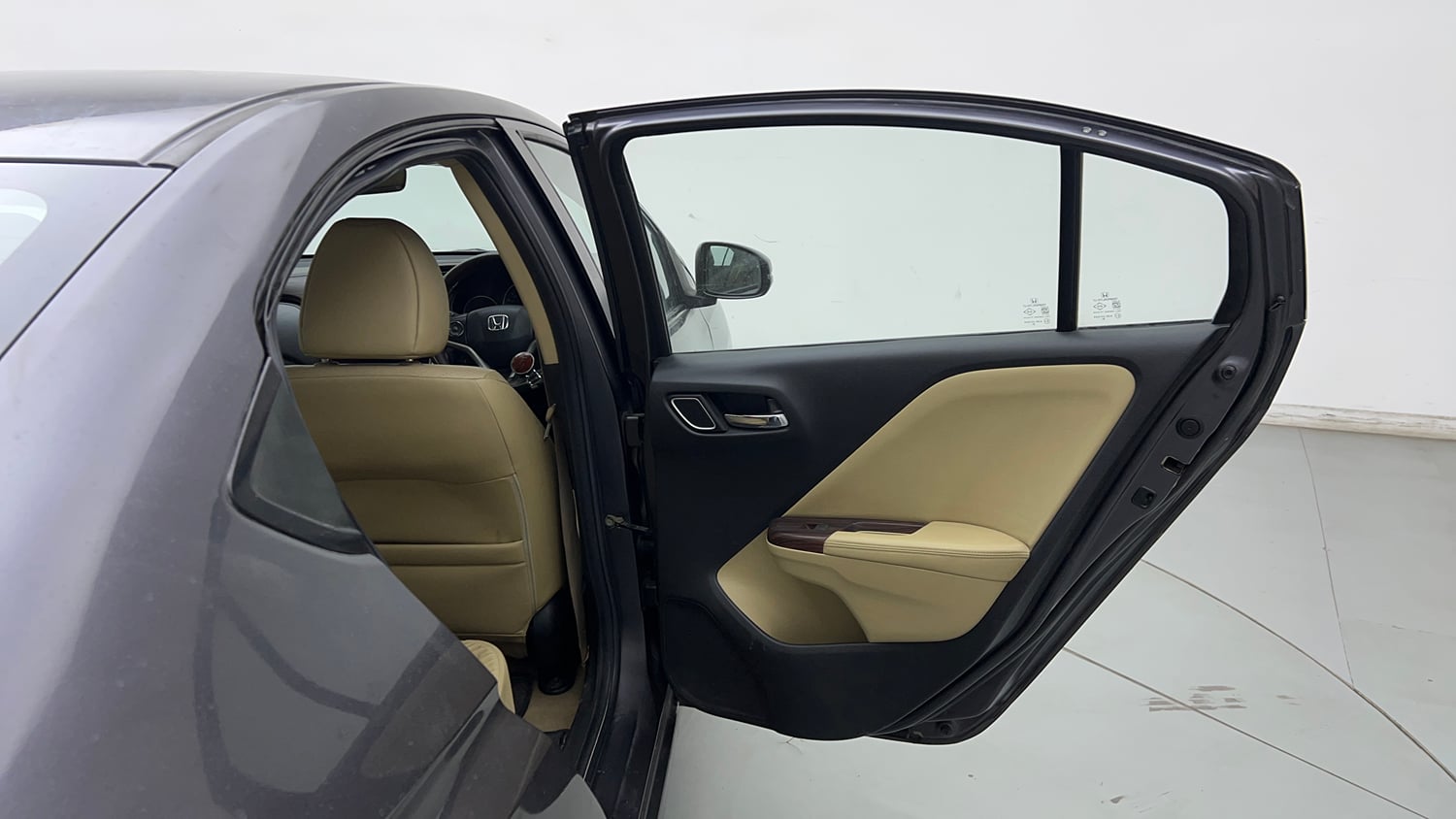 Used 2018 Honda City VX Petrol Petrol Manual interior RIGHT REAR DOOR OPEN VIEW