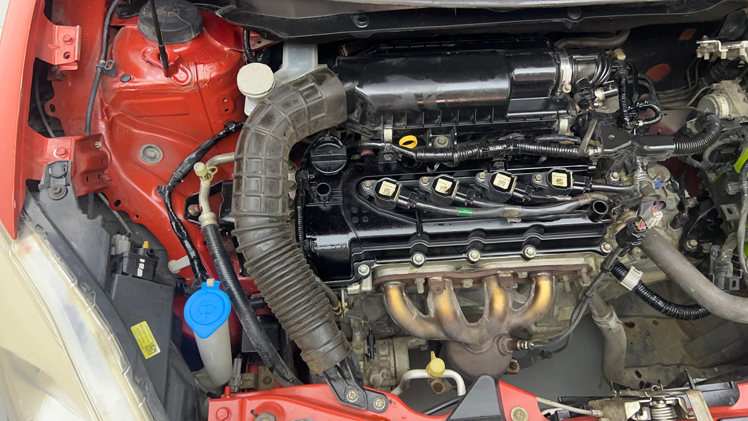 Used 2018 Maruti Suzuki Swift VXi Petrol Manual engine ENGINE RIGHT SIDE VIEW