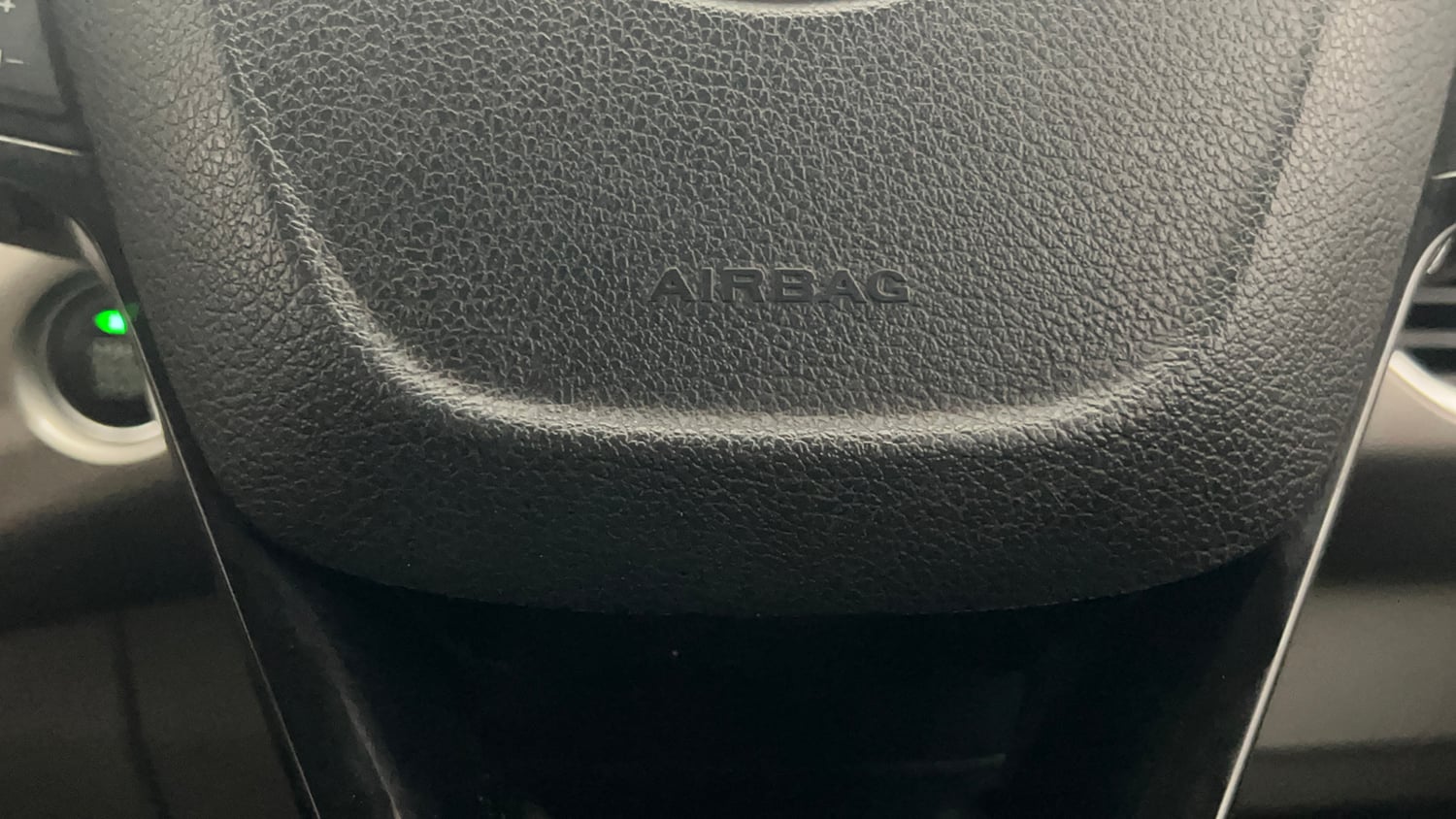 Used 2019 Tata Nexon XZA Plus Petrol Dual Tone Petrol Automatic top_features Airbags