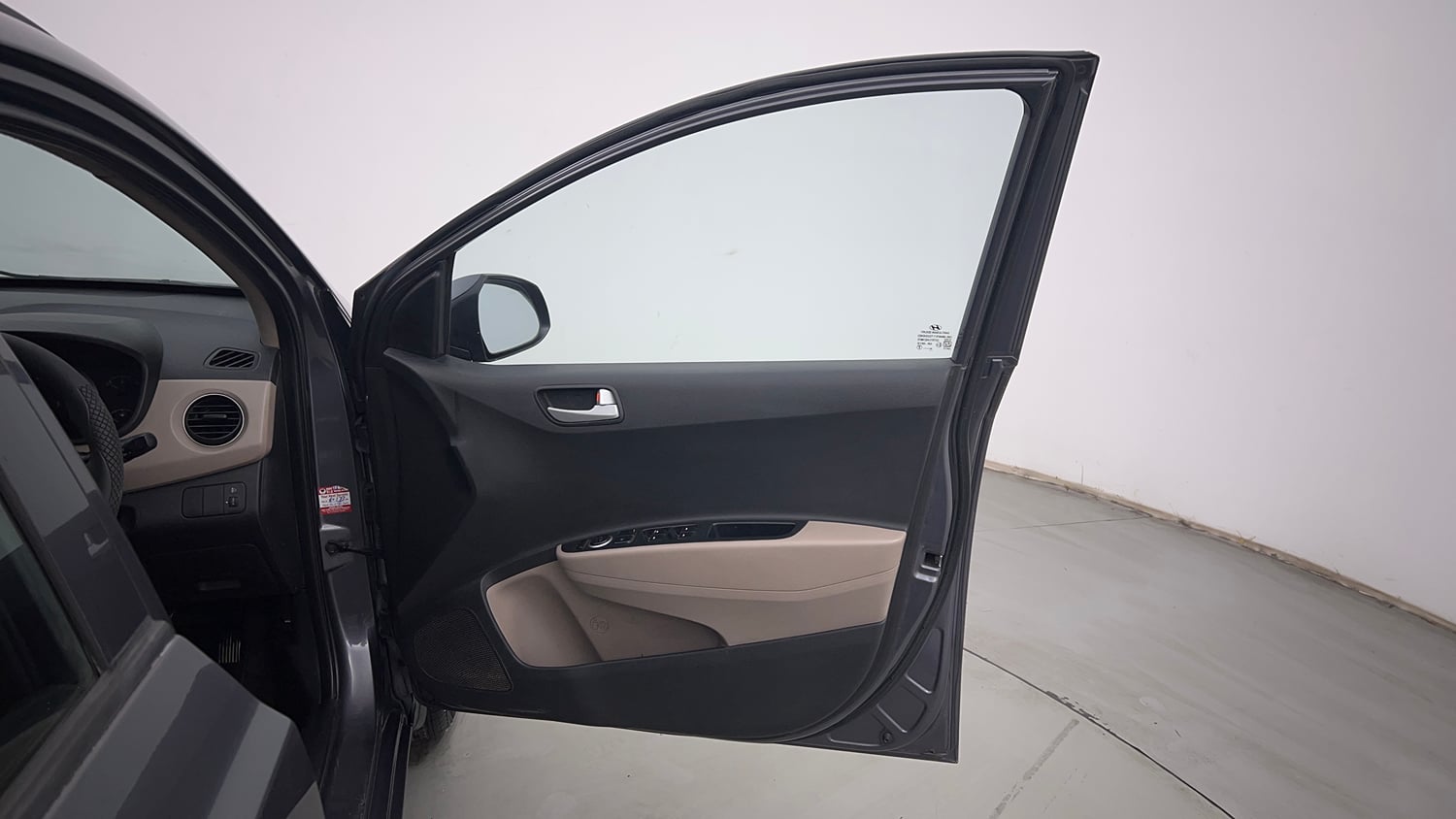 Used 2015 Hyundai Grand i10 Sportz 1.2 Kappa VTVT Petrol Manual interior RIGHT FRONT DOOR OPEN VIEW