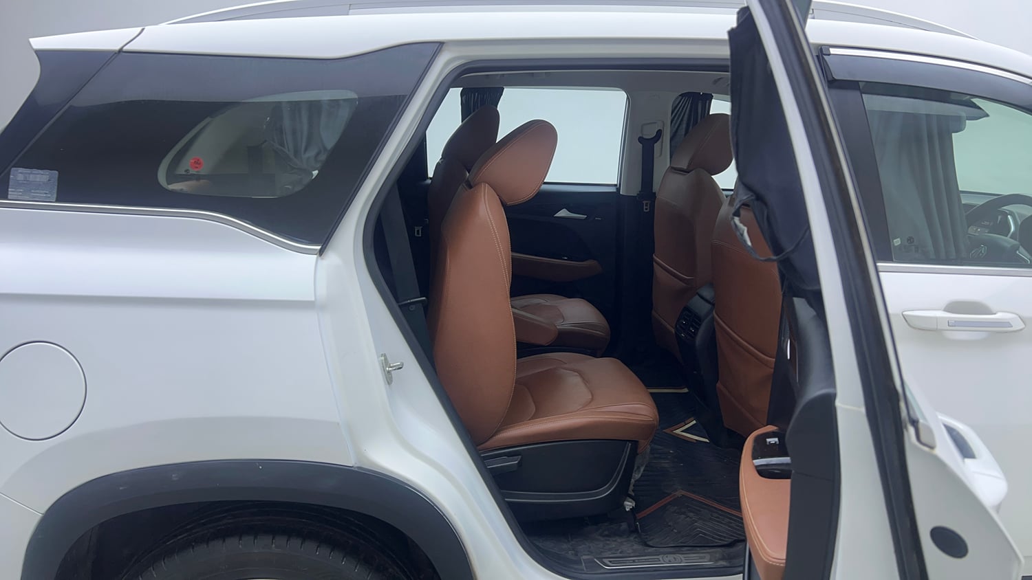 Used 2021 MG Motors Hector Plus Sharp 1.5 Petrol Turbo CVT 6-STR Petrol Automatic interior RIGHT SIDE REAR DOOR CABIN VIEW