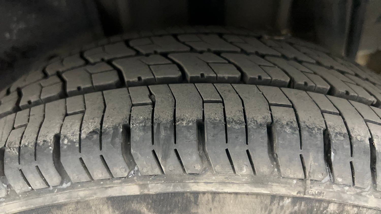 Used 2017 Tata Tiago Revotron XT Petrol Manual tyres LEFT REAR TYRE TREAD VIEW