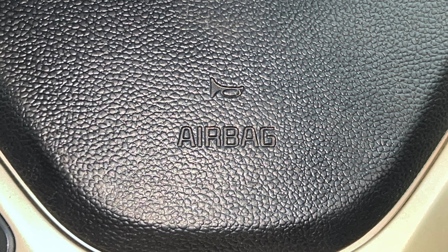 Used 2019 Hyundai Santro Sportz CNG Cng Manual top_features Airbags