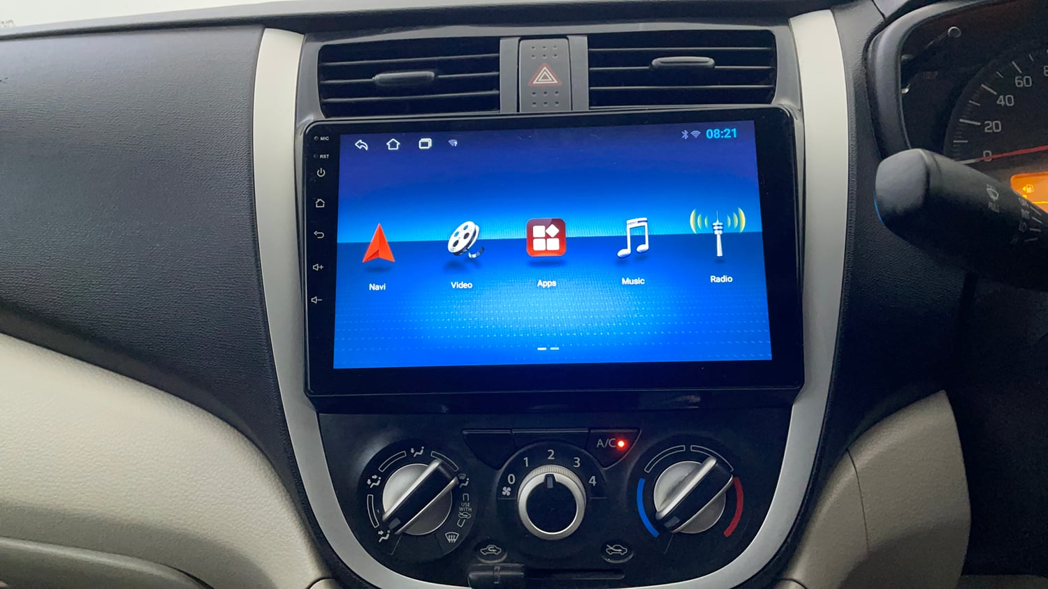 Used 2021 Maruti Suzuki Celerio VXi Petrol Manual interior MUSIC SYSTEM & AC CONTROL VIEW