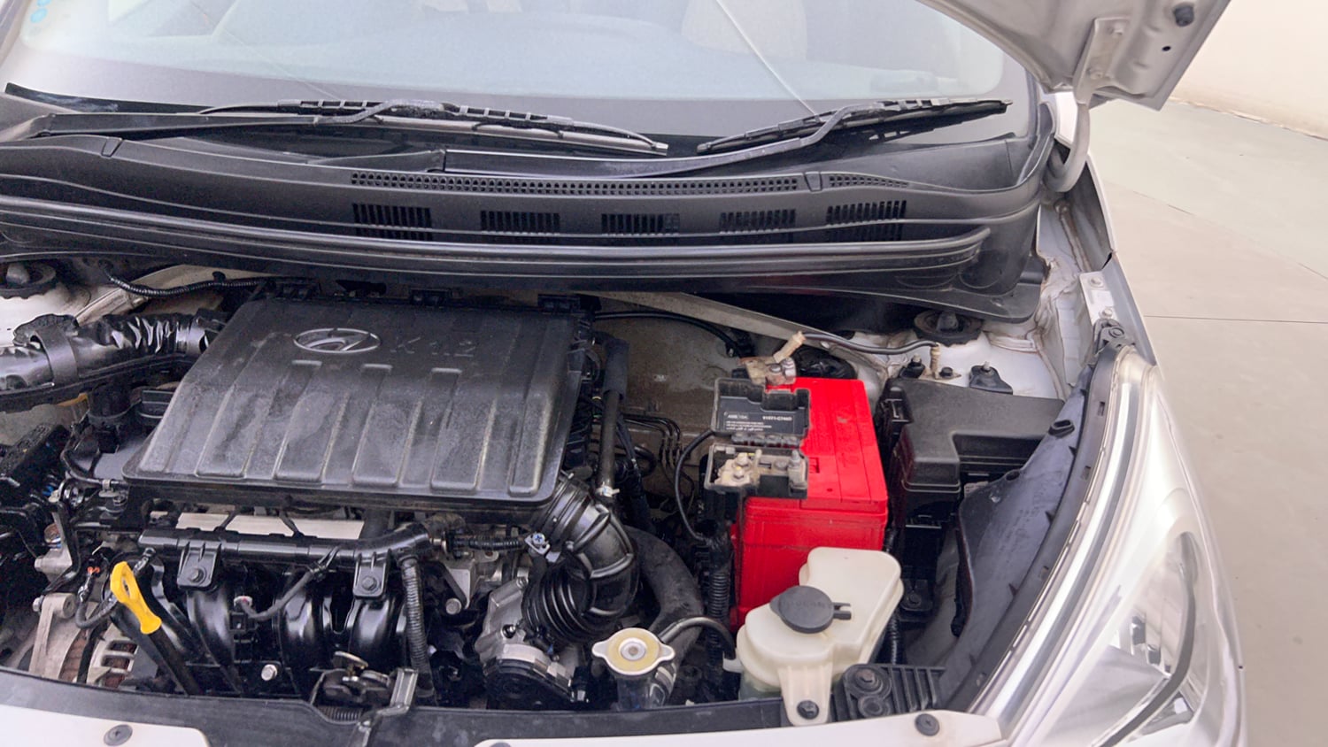 Used 2018 Hyundai Grand i10 Magna 1.2 Kappa VTVT Petrol Manual engine ENGINE LEFT SIDE HINGE & APRON VIEW