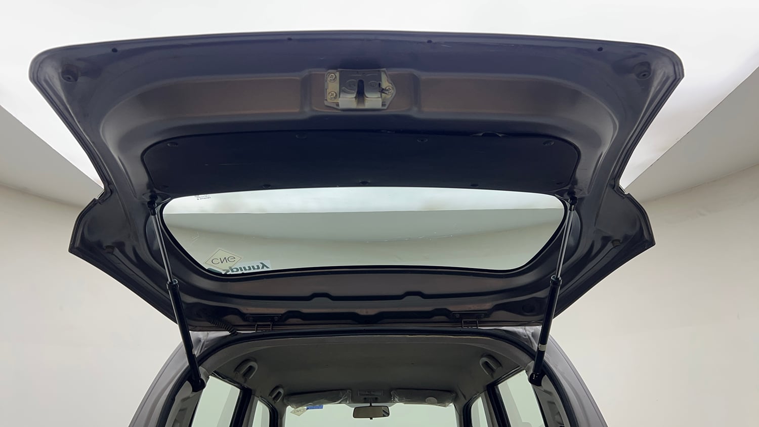 Used 2019 Maruti Suzuki Wagon R LXI CNG Cng Manual interior DICKY DOOR OPEN VIEW