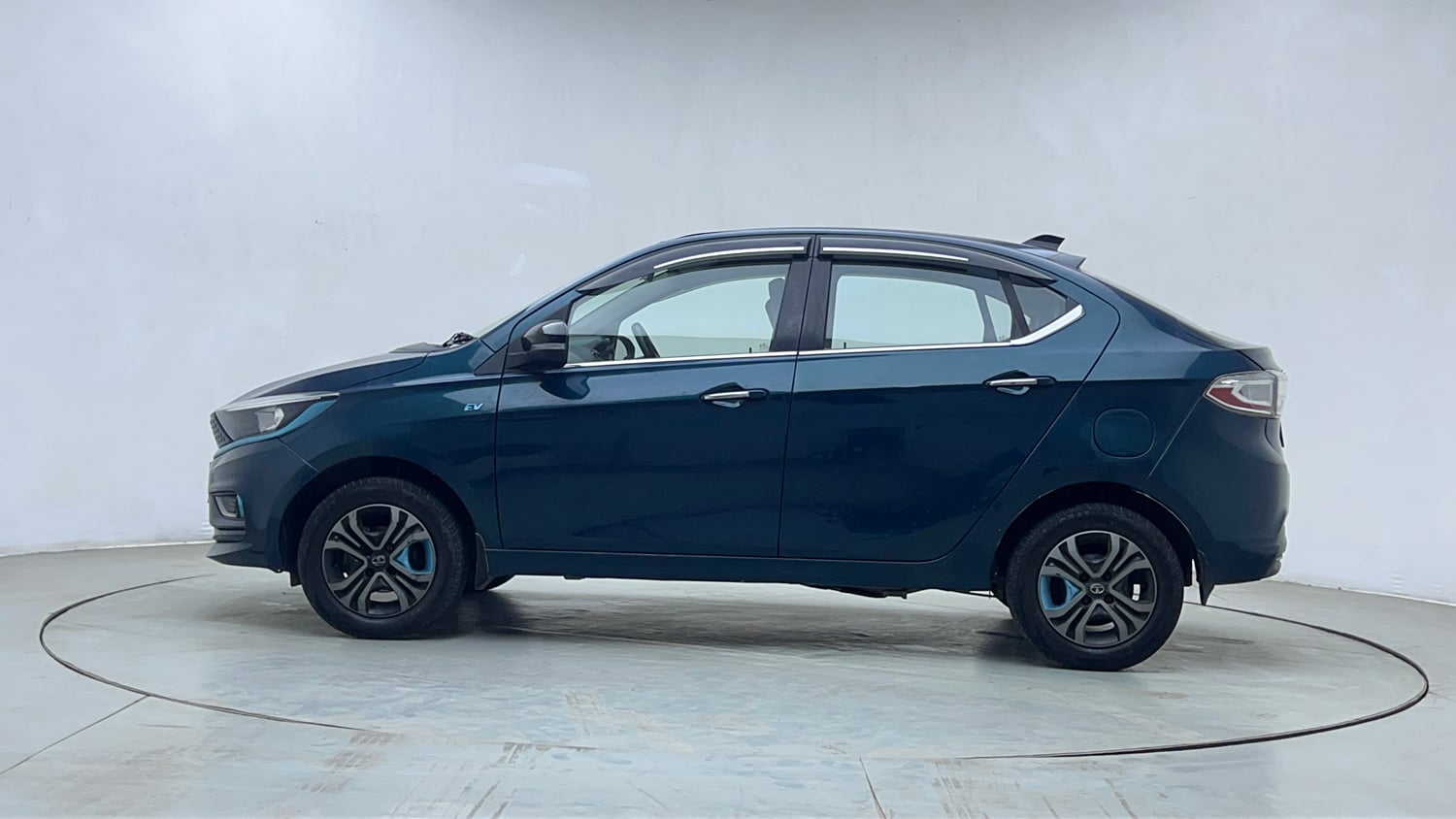 Used 2022 Tata Tigor EV XZ Plus Electric Automatic exterior LEFT SIDE VIEW