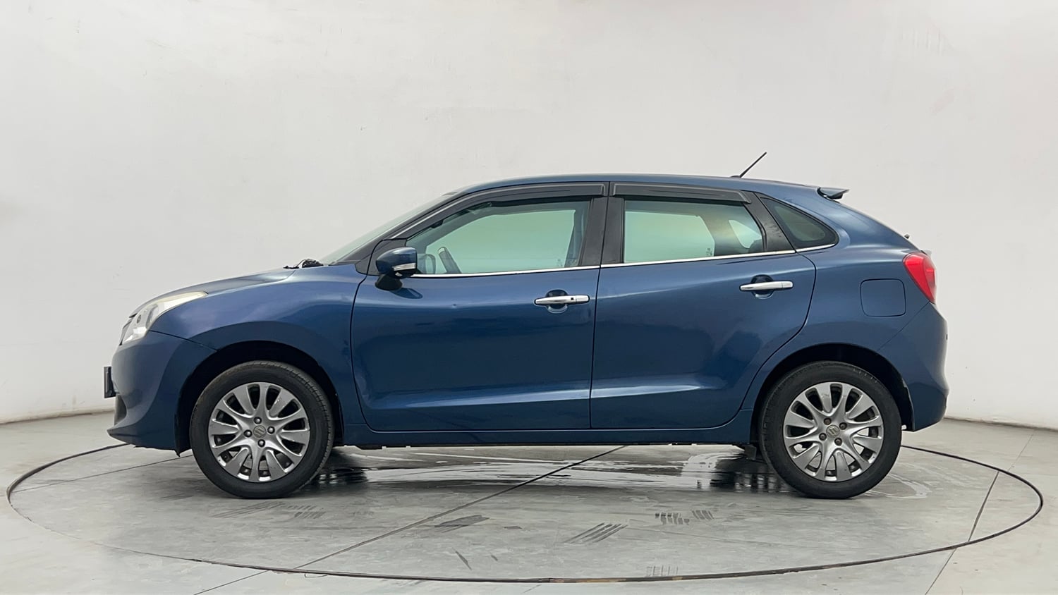 Used 2016 Maruti Suzuki Baleno Zeta 1.2 Petrol Manual exterior LEFT SIDE VIEW