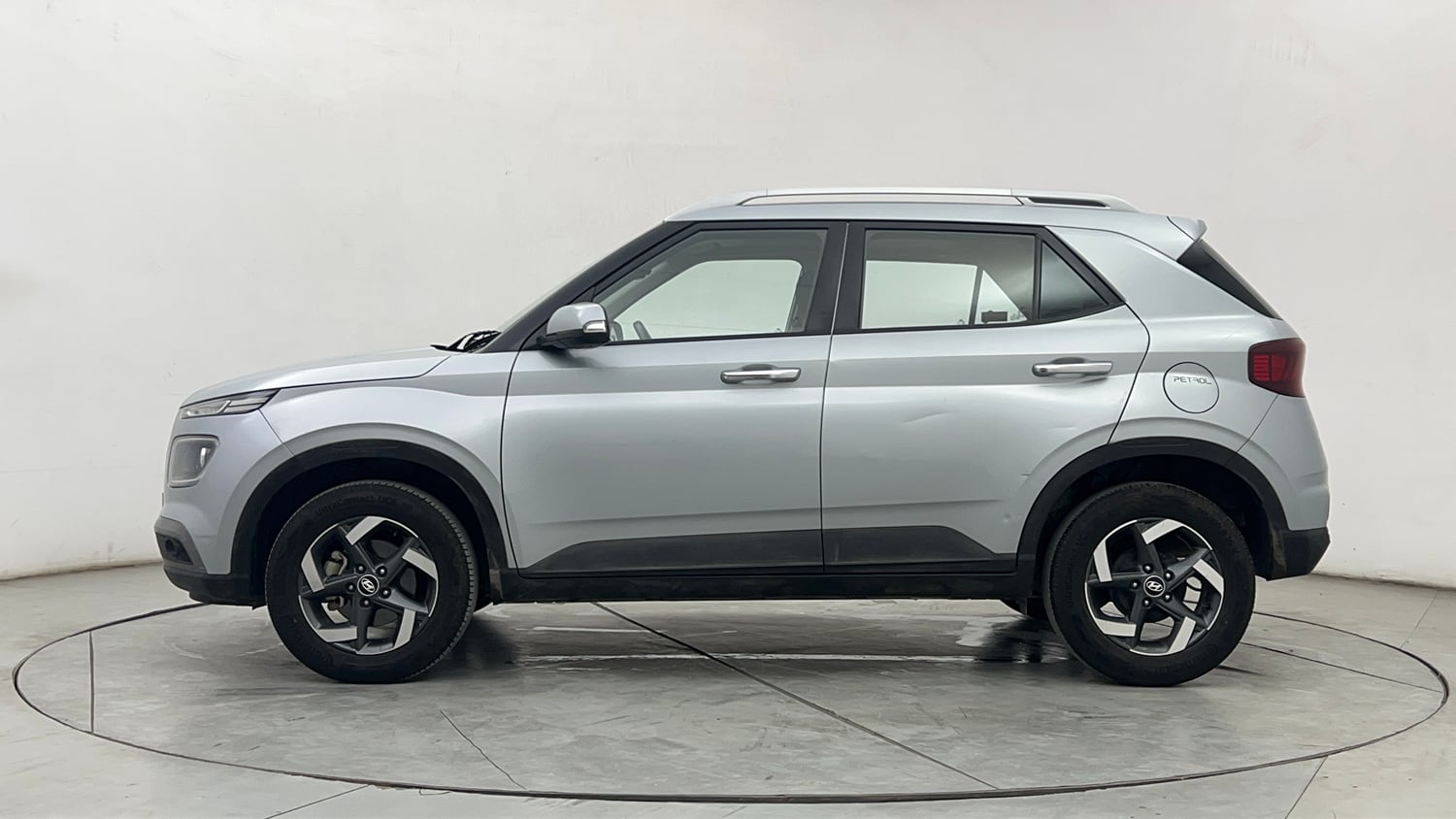 Used 2019 Hyundai Venue SX Plus 1.0 Turbo DCT Petrol Automatic exterior LEFT SIDE VIEW