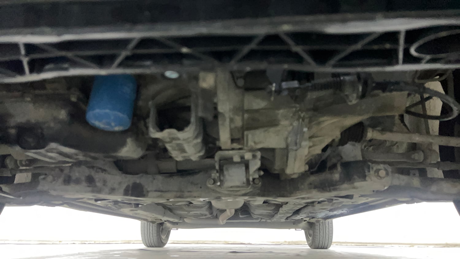 Used 2015 Hyundai Grand i10 Asta 1.2 Kappa VTVT Petrol Manual extra FRONT LEFT UNDERBODY VIEW