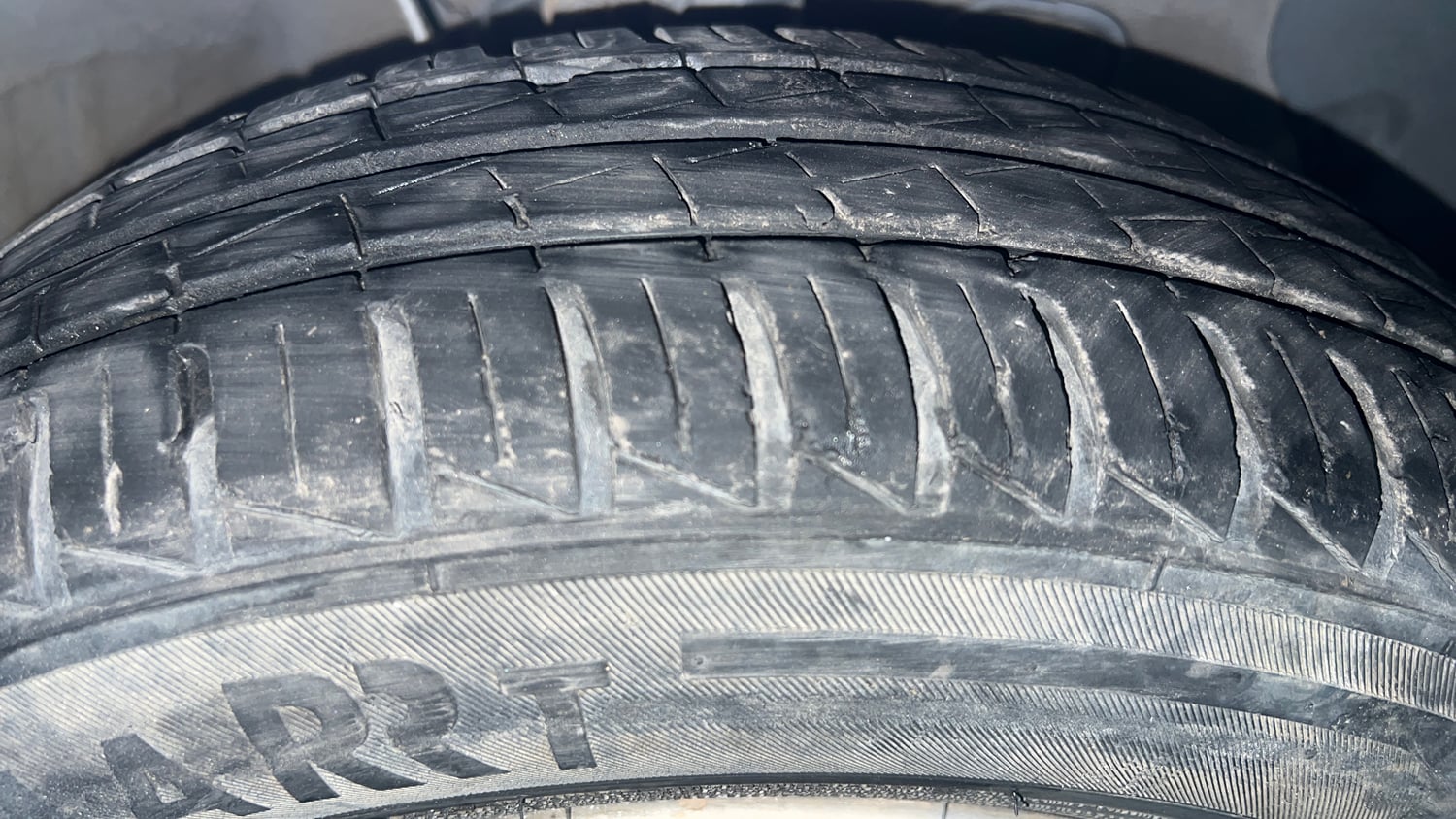 Used 2020 Hyundai Santro Magna Petrol Manual tyres RIGHT FRONT TYRE TREAD VIEW