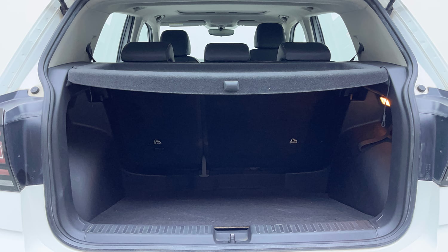 Used 2022 Volkswagen Taigun Topline 1.0 TSI AT Petrol Automatic interior DICKY INSIDE VIEW