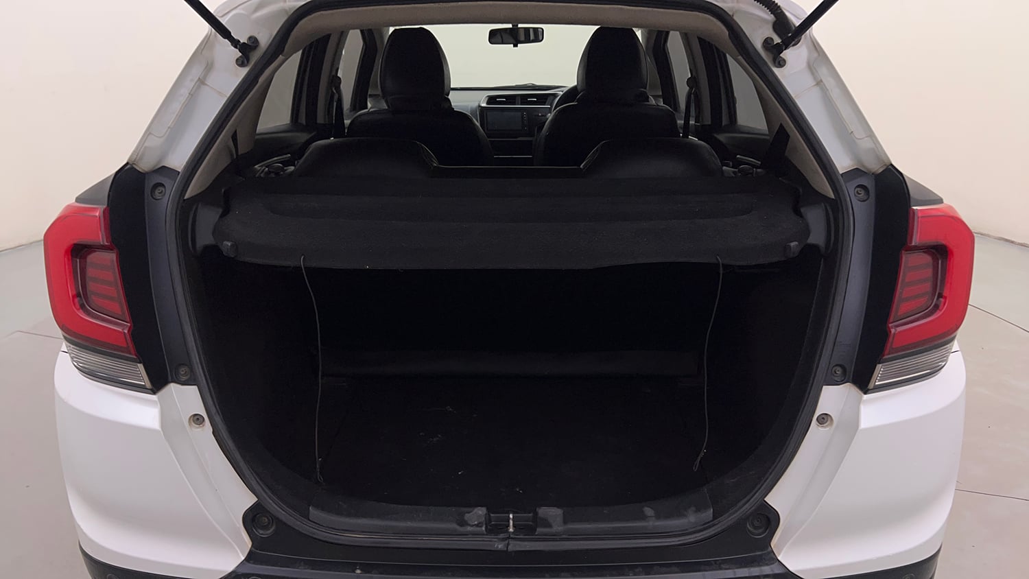Used 2021 Honda WR-V VX MT Petrol Petrol Manual interior DICKY INSIDE VIEW