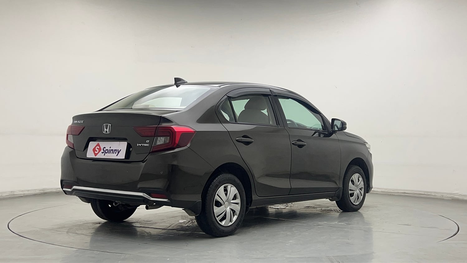 Used 2022 Honda Amaze S MT 1.2 Petrol Petrol Manual exterior RIGHT REAR CORNER VIEW